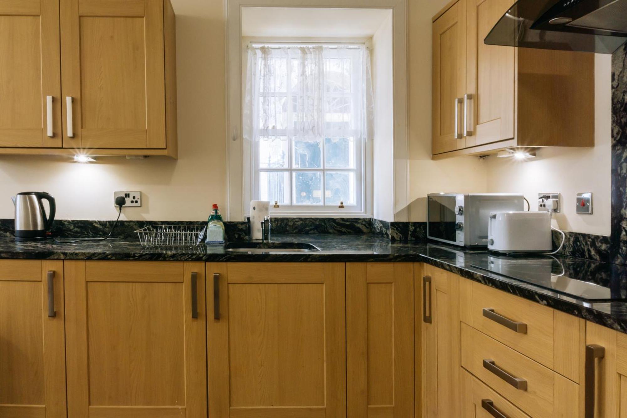 Homely 3 Bedroom In The Heart Of Central Edinburgh Edimburgo Exterior foto